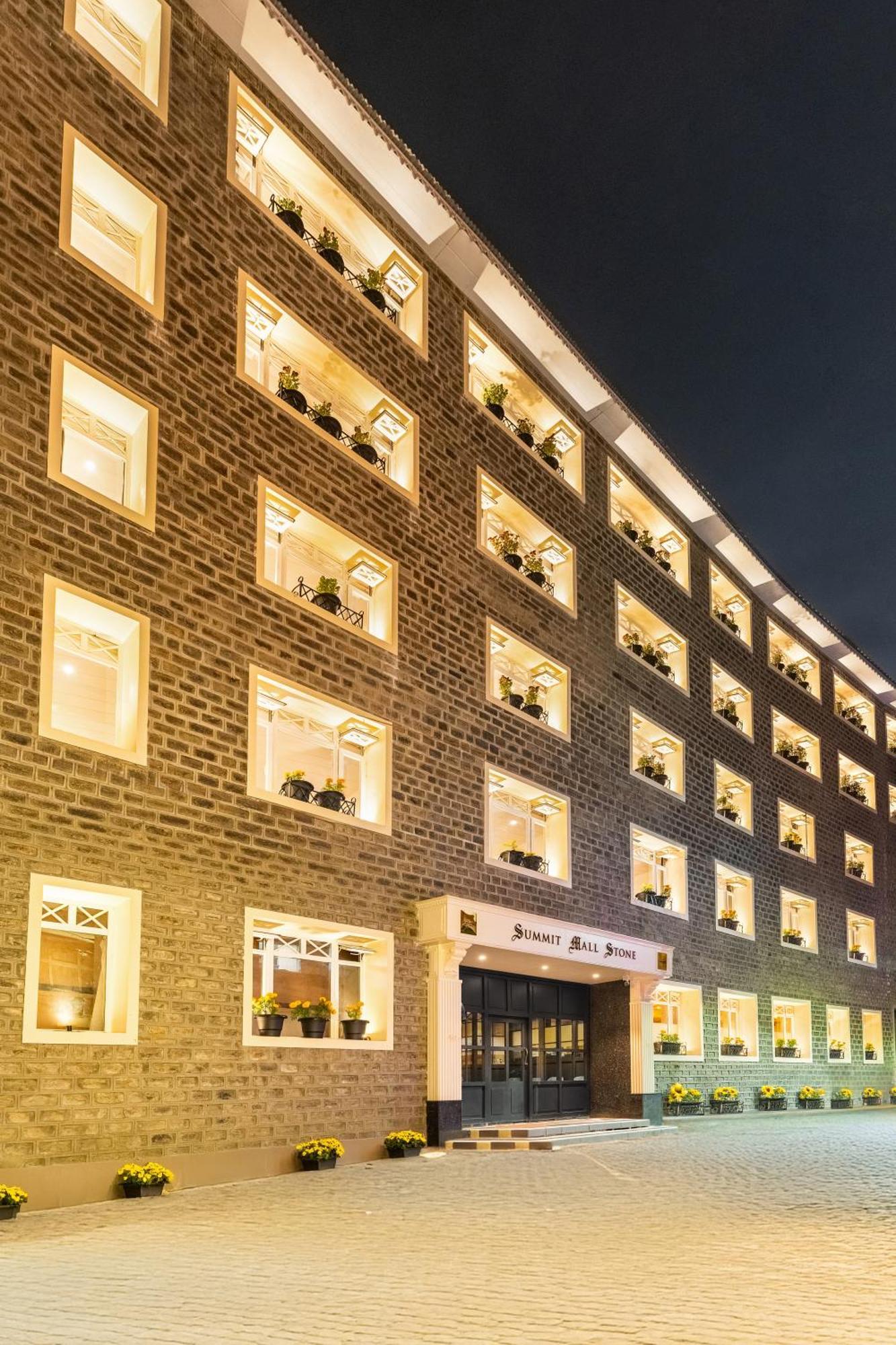 Summit Mall Stone Hotel Darjeeling (West Bengal) Exterior foto